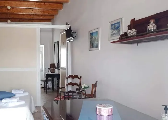 Chora View 招待所 Kýthira