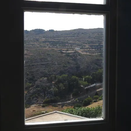 Guest house Chora View