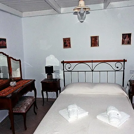 Guest house Chora View