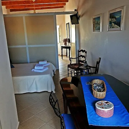 Guest house Chora View *